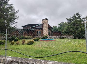 Inmueble productivo urbano de 8 habitaciones, Huauchinango · Venta de Preciosa Cabaña en Huauchinango