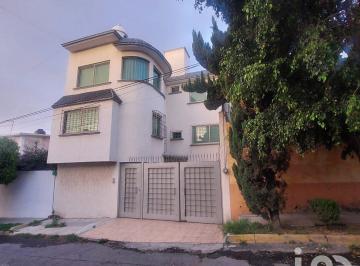 Oficina · 268m² · 7 Recámaras · 1 Estacionamiento · Oficina en Venta