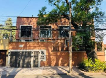 Casa · 196m² · 3 Recámaras · 2 Estacionamientos · Venta Casa Claveria Azcapotzalco 11298