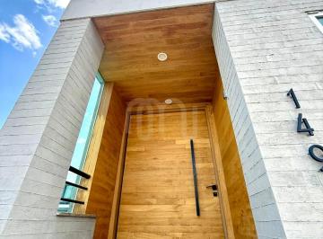 Casa en condominio de 3 habitaciones, Zapopan · Casa en Venta Coto 1 Solares