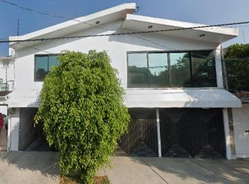 Casa de 4 habitaciones, Gustavo A. Madero · Casa en Lindavista en Recuperacion Bancaria Cerca de Deportivo Miguel Aleman