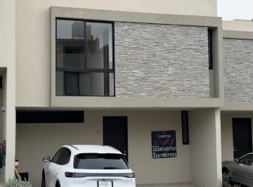 Casa en condominio de 4 habitaciones, Zapopan · Casa Nueva en Condominio Altika Natural Living