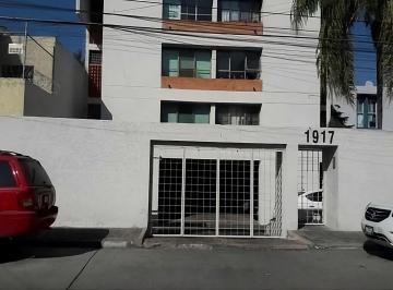 Departamento de 2 habitaciones, Guadalajara · Excelente Departamento Amueblado Recién Remodelado en La Colonia Colomos Providencia en Venta