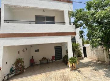 Casa · 330m² · 3 Recámaras · 3 Estacionamientos · Casa en Venta, San José Sur, Santiago, Nuevo León