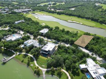 c6312bd36a3fc1deb51c06ce256bbf1aa933bf6cea411114c1ae6937029dbf59 · Terreno en Venta con Vista Al Campo de Golf Hoyo 9 y 18 Yucatán Country Club.