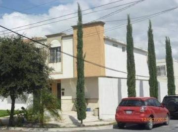 Casa · 124m² · 3 Recámaras · 5 Estacionamientos · Casa en Sierra Morena Guadalupe Nl