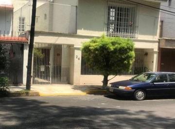 Casa de 4 habitaciones, Tlalpan · Casa en Coapa Recuperacion Bancaria Cerca del Costco