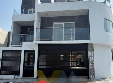 Casa de 4 habitaciones, Apodaca · Hermosa Casa Para Estrenar Santa Sofia Residencial Apodaca Nl