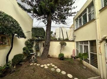 Casa de 4 habitaciones, Gustavo A. Madero · Venta Casa Lindavista Sur | 4 Rec. Estudio, 5 Baños, 2 Cuartos de Servicio — 288 m² Construcción