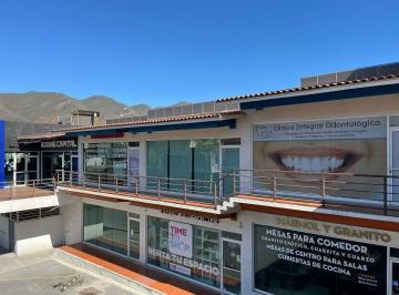 2276d8012c06f994a6aa9c27a959005b0851af4b59257f55214ca5942fb6231f · Local en Venta Carretera Nacional, Plaza Remax