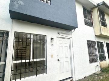 Casa · 3 Recámaras · Rento Casa Para Negocio o Habitacional de 3 Rec en Av Politecnico