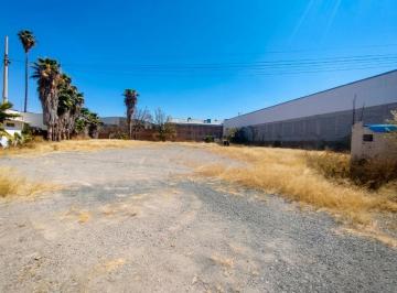 Terreno / Lote · 2600m² · Renta Terreno a 5 Min Parque Metropolitano Av Transportistas Leon Gto