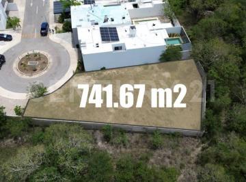 Terreno / Lote · 741m² · Terreno en Venta en Cholul, Mérida, Yucatán