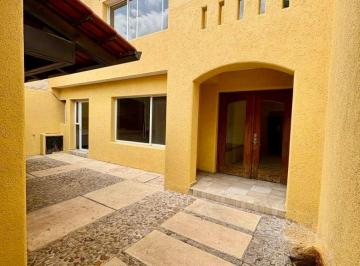 27838583c964fa4e546e87944b457cb94a81dc90932e62ed3a0803bc7271f385 · Casa en Venta en Jardines de La Concepción