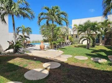 1 · Casa en Venta Frente Al Mar en Chele, con Paneles Merida Yucatan