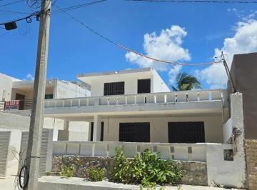 1 · Casa en Venta en Chicxulub Puerto