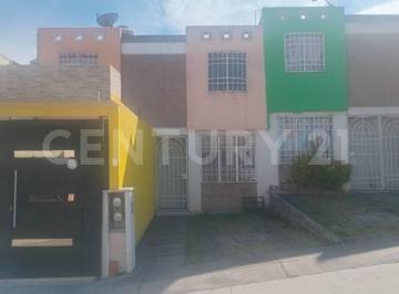 Casa · 67m² · 2 Recámaras · 1 Estacionamiento · Casa en Renta en Granjas de Guadalupe, Nicolás Romero, Estado de México