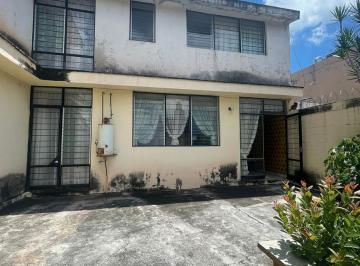 Casa · 4 Recámaras · 3 Estacionamientos · Casa en Venta en Chapultepec Norte