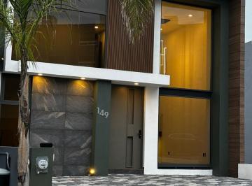 Casa · 258m² · 4 Recámaras · 2 Estacionamientos · Casa en Venta Rio Altozano
