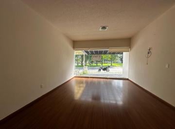 Casa · 280m² · 3 Recámaras · 3 Estacionamientos · Casa en Fraccionamiento Rincón de La Montaña