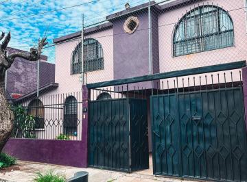 Casa · 217m² · 4 Recámaras · 2 Estacionamientos · Casa en Nueva Valladolid