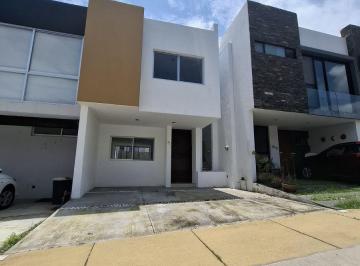 ea489781d4f44f4e98be159c9cb481df6394aaf291e1d45eeb36985d650498a3 · Casa en Renta en Coto El Origen