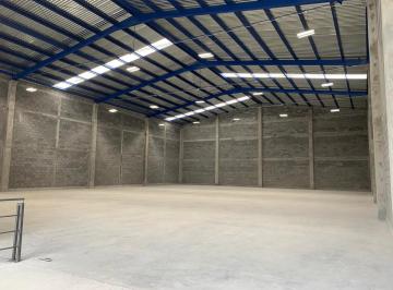 Bodega comercial · 960m² · 3 Recámaras · 4 Estacionamientos · Bodega Industrial - Bosques de La Huasteca