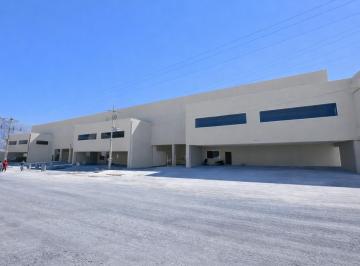 Nave industrial · 4800m² · 36 Estacionamientos · Nave Industrial en Hacienda El Palmar