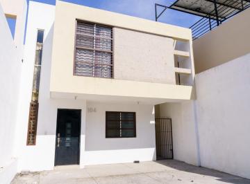 Casa · 126m² · 3 Recámaras · 2 Estacionamientos · Casa en Renta | Col. Anáhuac La Escondida