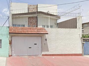 Casa de 3 habitaciones, Iztapalapa · Casa en Venta en San Lorenzo Xicotencatl Iztapalapa