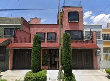 Casa de 3 habitaciones, Azcapotzalco · Vendo Casa con 184 m² en Col. Nva. Sta. María, Cerca de Avs Principales. "Recuperación Bancaria"