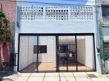 Departamento de 5 habitaciones, Guadalajara · Edificio con 3 Departamentos en Venta, en El Centro de Guadalajara a 3 Cuadras de Paseo Alcalde