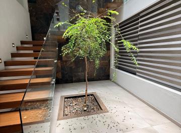 Casa de 4 habitaciones, Tlajomulco de Zúñiga · Casa con 4 Habitaciones en Venta con 160 m² Superficie de Terreno en Punto Sur