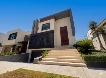Casa de 4 habitaciones, Zapopan · Casa en Venta Puerta Plata Andares Zapopan