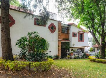 Casa de 4 habitaciones, Naucalpan de Juárez · Casa en Venta con Jardín Comunal en Lomas Verdes