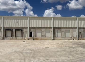 Bodega comercial , Mérida · Bodegas Nuevas con Anden Desde 250 m² Hasta 4,000 m²