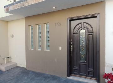 Casa en condominio de 3 habitaciones, Zapopan · Casa en Venta 3 Recámaras 2 Baños Valdepeñas