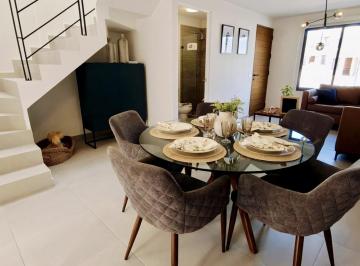 Casa · 93m² · 3 Recámaras · 2 Estacionamientos · Casa en Ciudad Meseta con Recámara en Planta Baja