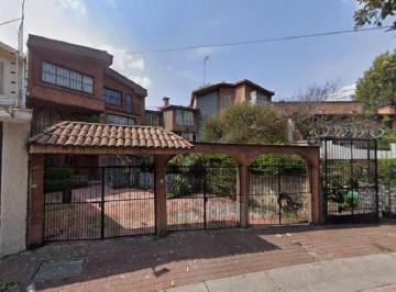 Casa de 5 habitaciones, Alvaro Obregón · Casa en Venta en Col. Villa Verdun, Calle Lafayette, Alcaldia Alvaro Obregon, Cdmx