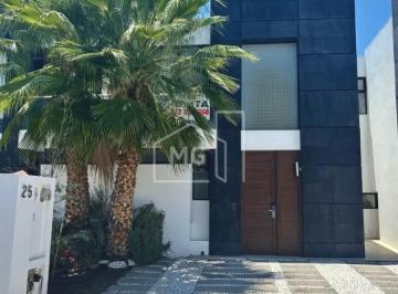 1 · Casa en Renta Santa Fe Juriquilla Pontevedra
