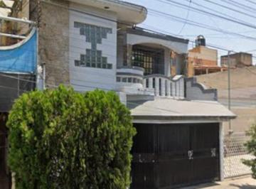 Casa de 3 habitaciones, Tonalá · Casa en Venta Loma Dorada Tonala Jalisco