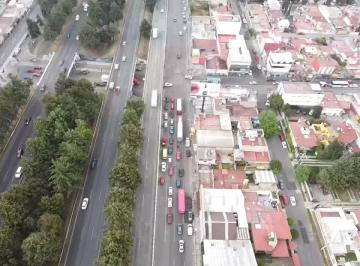Casa uso de suelo de 3 habitaciones, Metepec · Casa con Uso de Suelo Comercial Sobre Av Tollocan Baja Velocidad, Pilares