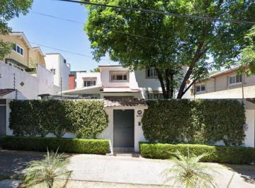 Casa de 4 habitaciones, Miguel Hidalgo · Casa en Venta en Lomas de Chapultepec, Miguel Hidalgo.