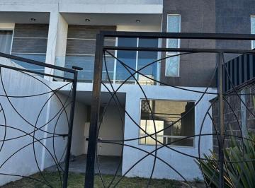 Casa en condominio de 3 habitaciones, San Pedro Cholula · Casa en Venta en La Carcaña 3 Recamaras con Baño y Jardín