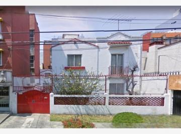 Casa de 3 habitaciones, Benito Juárez · Venta de Casa en La del Valle Centro