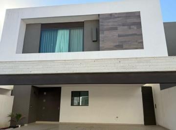 Casa de 3 habitaciones, Santiago · Casa 3 Recamaras Residencial Fontana Carretera Nacional