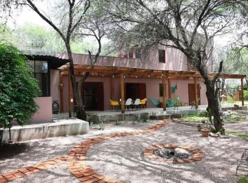 Casa de 2 habitaciones, San Miguel de Allende · Casa de Campo con Vistas Al Lago