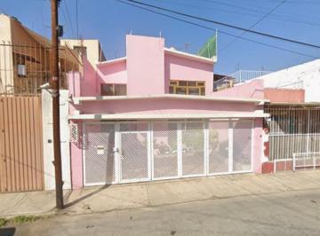 Casa de 3 habitaciones, Iztapalapa · Casa en Venta en El Sifón, Iztapalapa