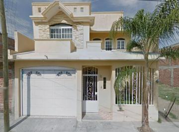 Casa de 4 habitaciones, Romita · Venta de Casa en Guanajuato Romita Col Juarez