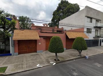 Casa de 4 habitaciones, Coyoacán · ¡Hermosa Casa a La Venta Ubicada en del Carmen Coyoacan, Grandiosa Oportunidad de Remate!